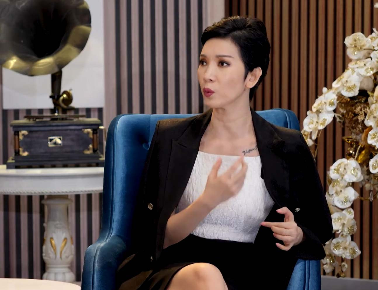 Xuân Lan: Không thể đánh đồng người đẹp bán dâm và người mẫu ảnh 2