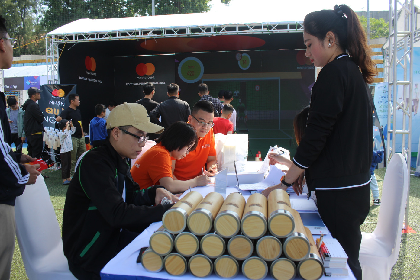 Cơ hội nhận bộ sưu tập UEFA Champions League tại Sóng Fesival ảnh 6