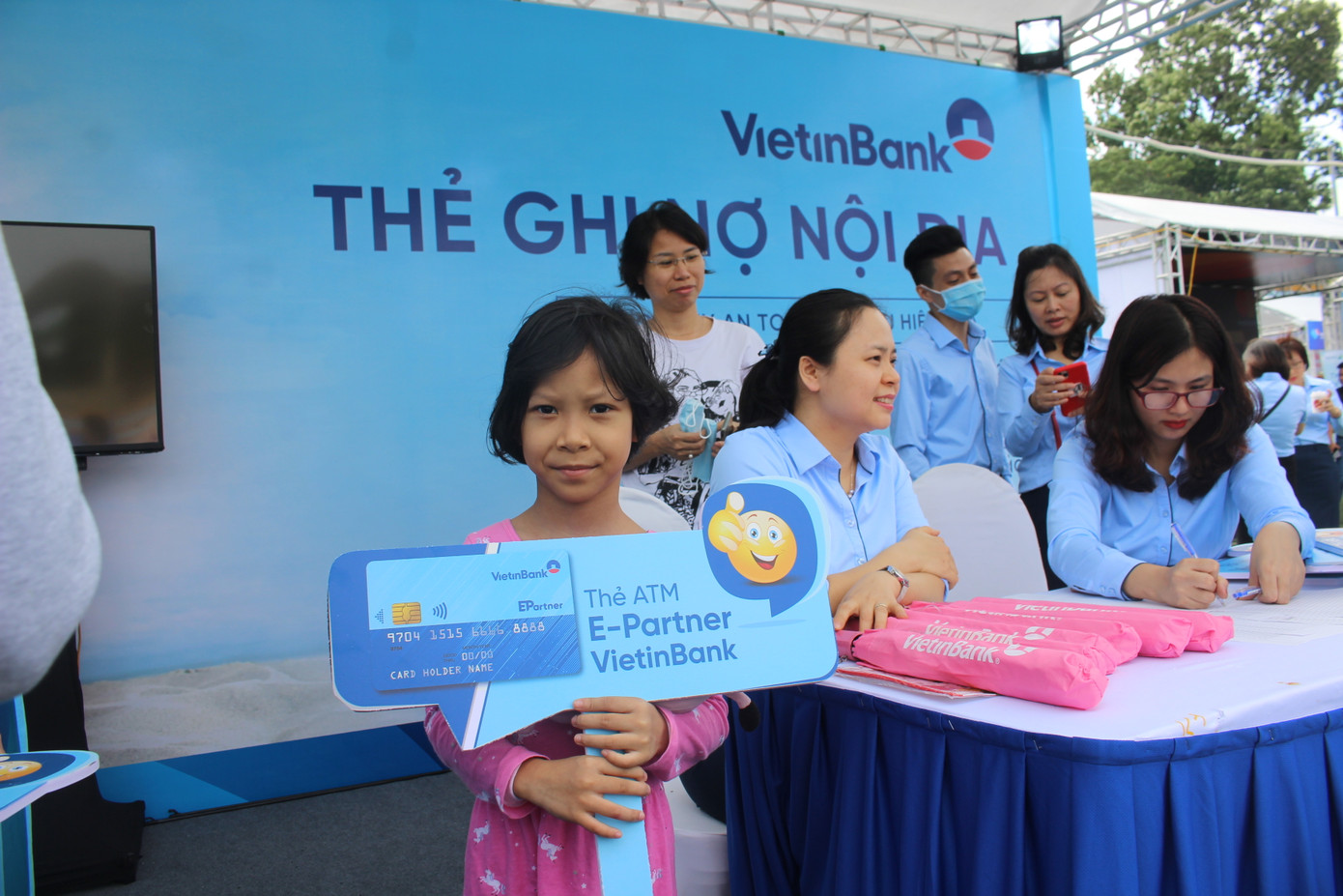 VietinBank độc quyền Top-up tự động, rải mưa quà tặng tại Sóng Festival ảnh 3