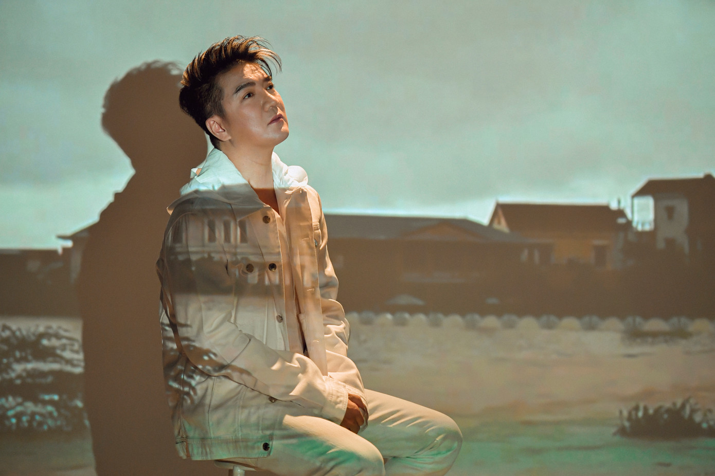 Đàm Vĩnh Hưng cúi đầu bật khóc hát ‘Chị ơi’, động viên đồng bào miền Trung ảnh 3