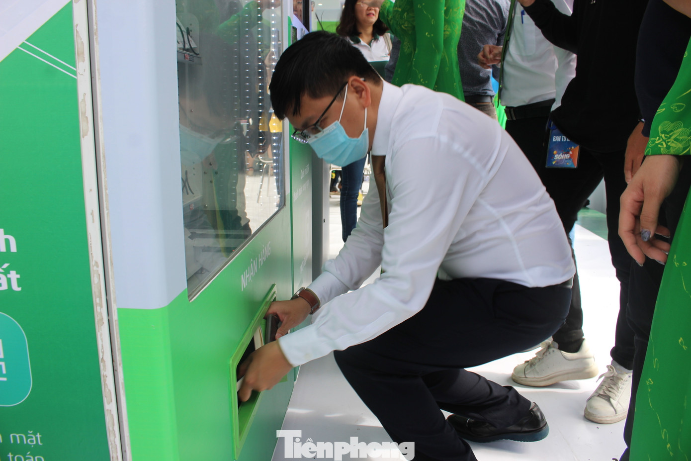 Nhiều công nghệ mới khiến giới trẻ xếp hàng chờ dùng thử tại Sóng Festival ảnh 10