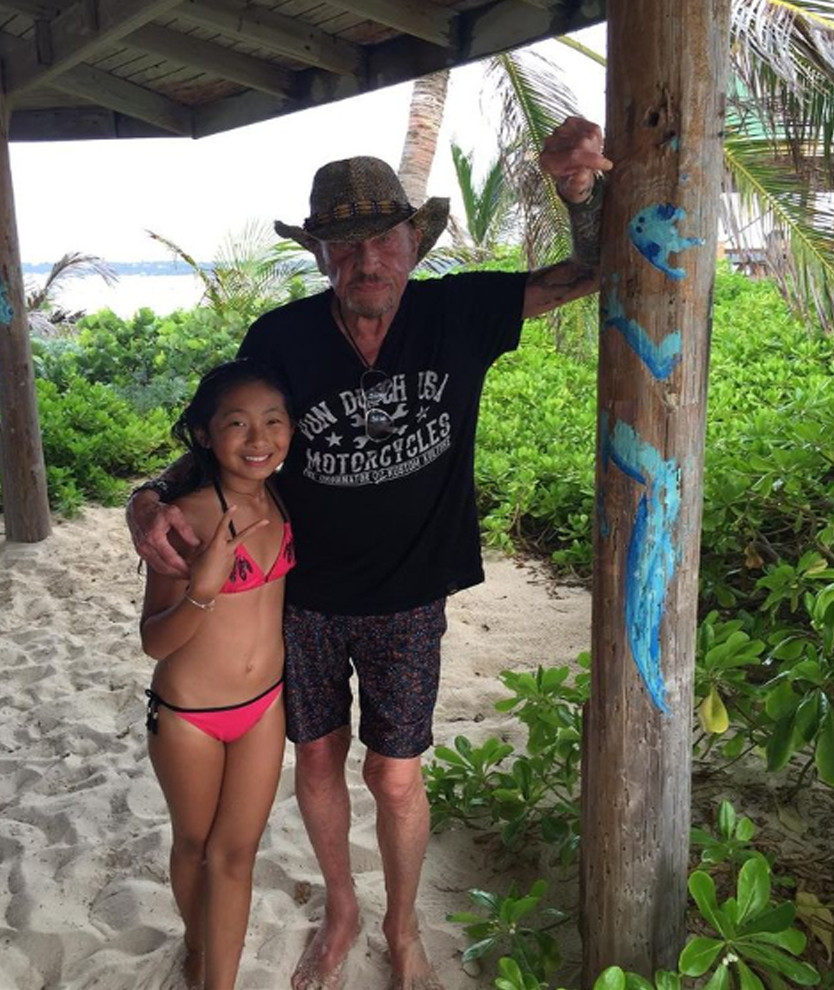 Gặp lại cô bé mồ côi Phú Thọ sau 16 năm được danh ca Pháp nhận nuôi ảnh 11