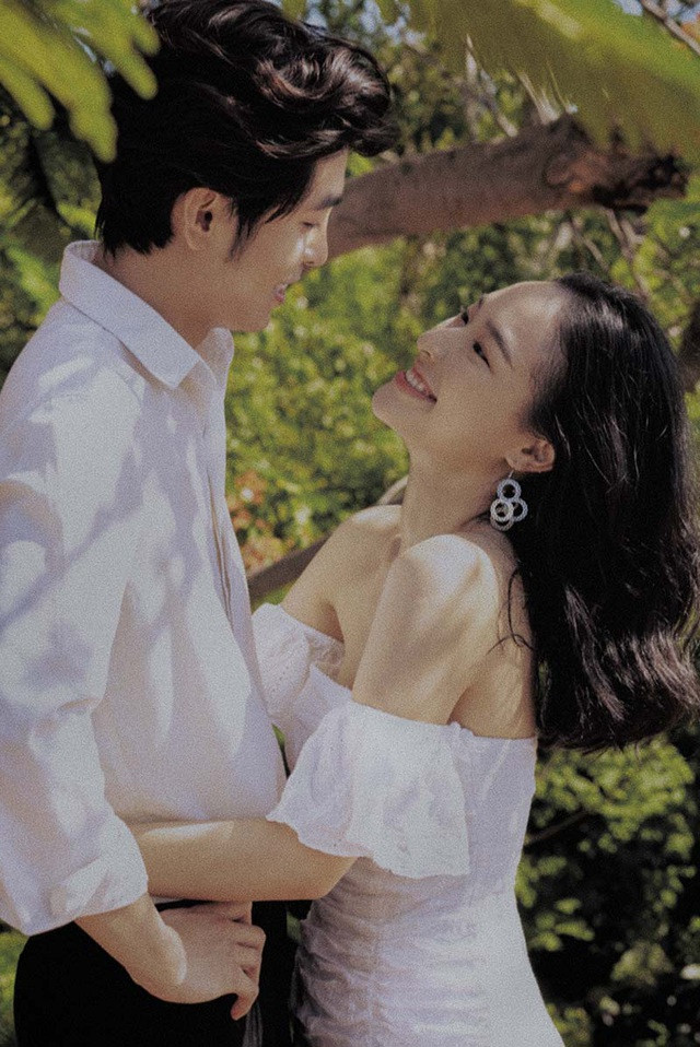 Bộ ảnh đầy cảm xúc của đôi bạn thân 'trai xinh gái đẹp' ảnh 2