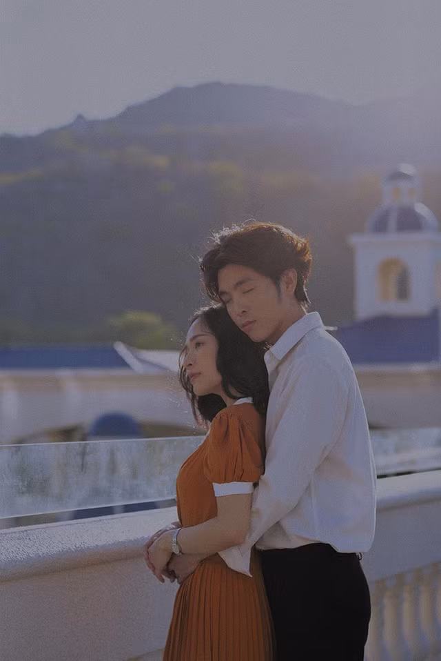 Bộ ảnh đầy cảm xúc của đôi bạn thân 'trai xinh gái đẹp' ảnh 10