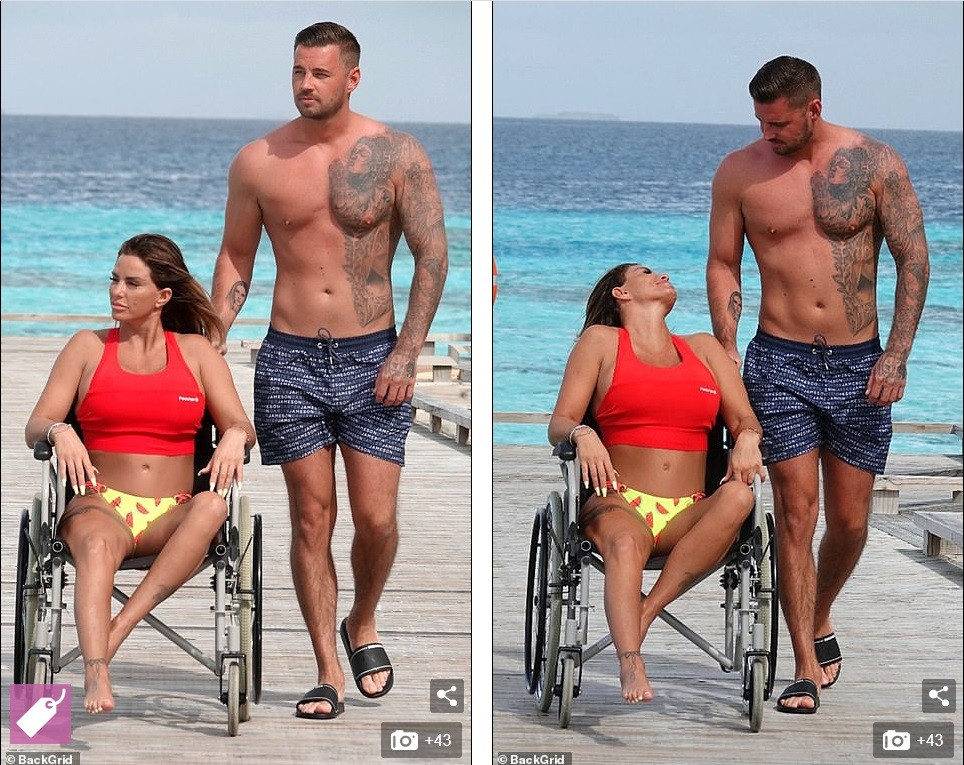 ‘Thảm họa thẩm mỹ’ nước Anh đi xe lăn ra biển, ôm hôn thắm thiết bồ trẻ ảnh 1