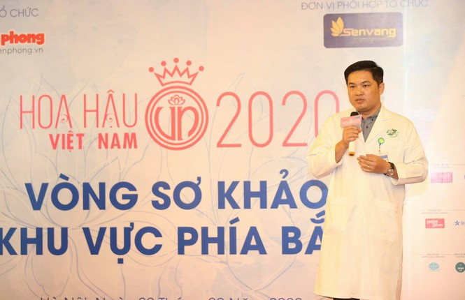 Showbiz 29/9: Ca sĩ Coleen Nolan muốn cắt bỏ ngực sau khi chị gái bị ung thư vú ảnh 2