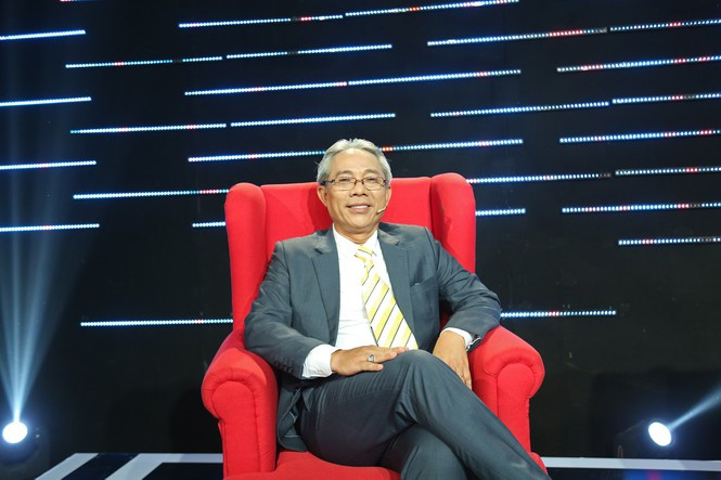 Showbiz 3/9: Hoài Lâm xuất hiện với gương mặt bầm tím gây hoang mang ảnh 1