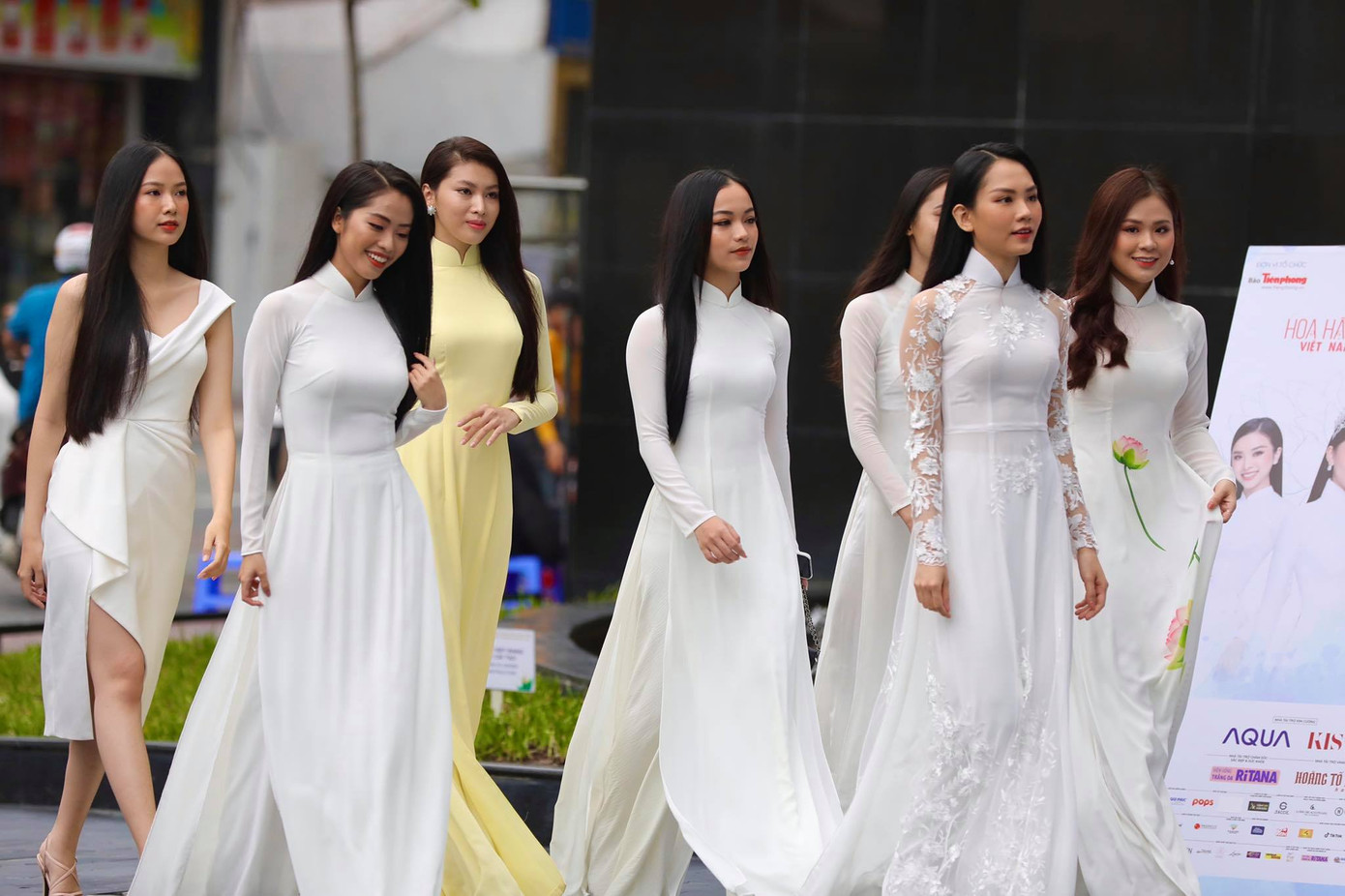 Ban giám khảo Hoa hậu Việt Nam 2020 chia sẻ cảm tưởng trước khi bước vào Sơ khảo ảnh 2
