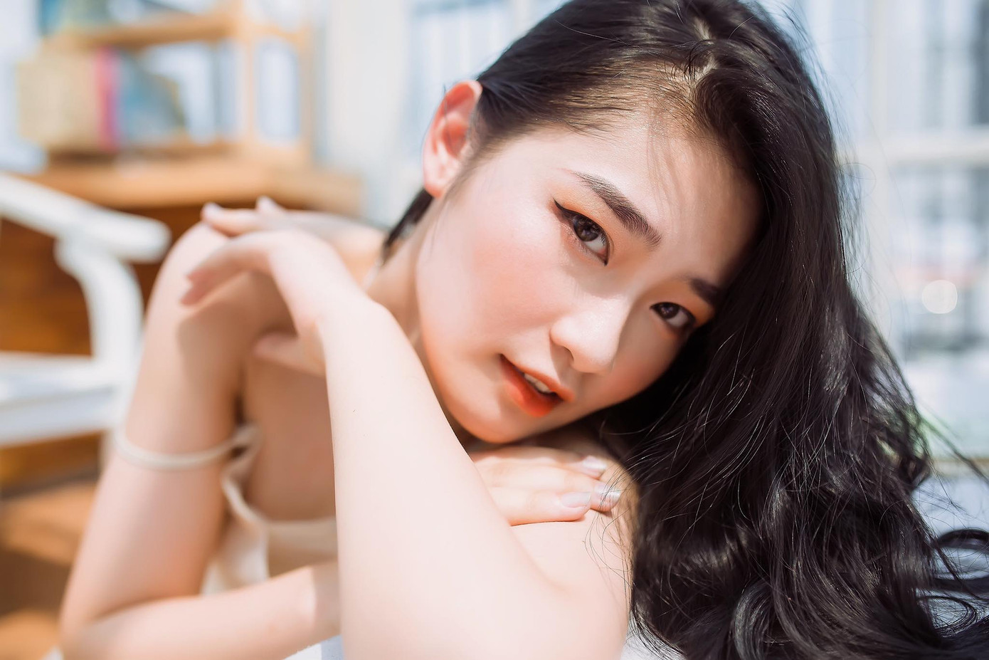 Nữ sinh Báo chí thần tượng Hoa hậu Nguyễn Thị Huyền, quyết tâm ghi danh tại HHVN 2020 ảnh 5