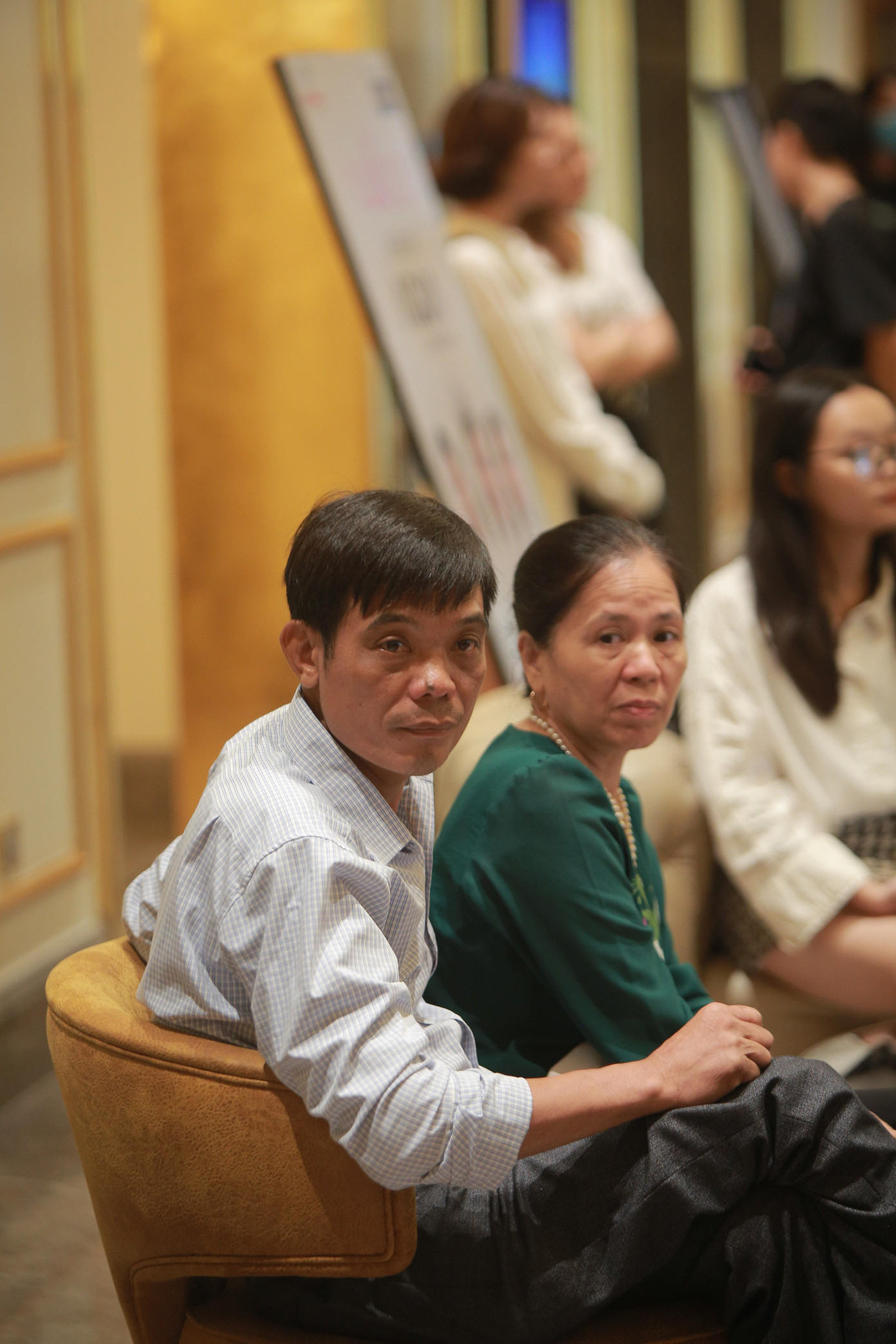 Đêm không ngủ mong trời sáng đưa con đi thi Sơ khảo phía Bắc Hoa hậu Việt Nam 2020 ảnh 2