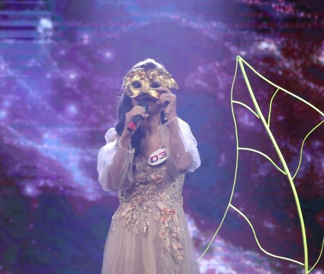 Showbiz 13/9: Phương Oanh lên tiếng về thông tin từng đi rửa bát thuê nuôi cả gia đình ảnh 2