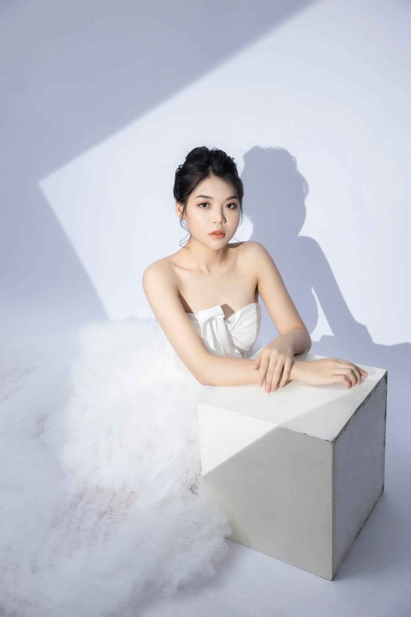 Nhan sắc cô gái dân tộc Nùng là sinh viên Đại học Ngoại thương dự thi HHVN 2020 ảnh 1