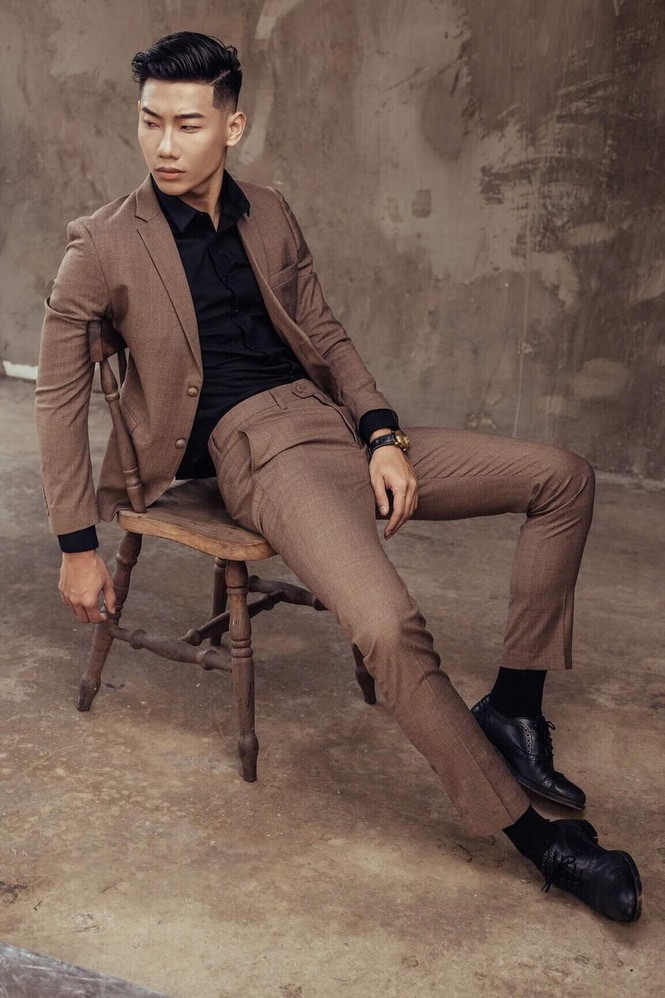 Showbiz 11/9: Vợ chồng Quyền Linh kỷ niệm 15 năm kết hôn ảnh 2