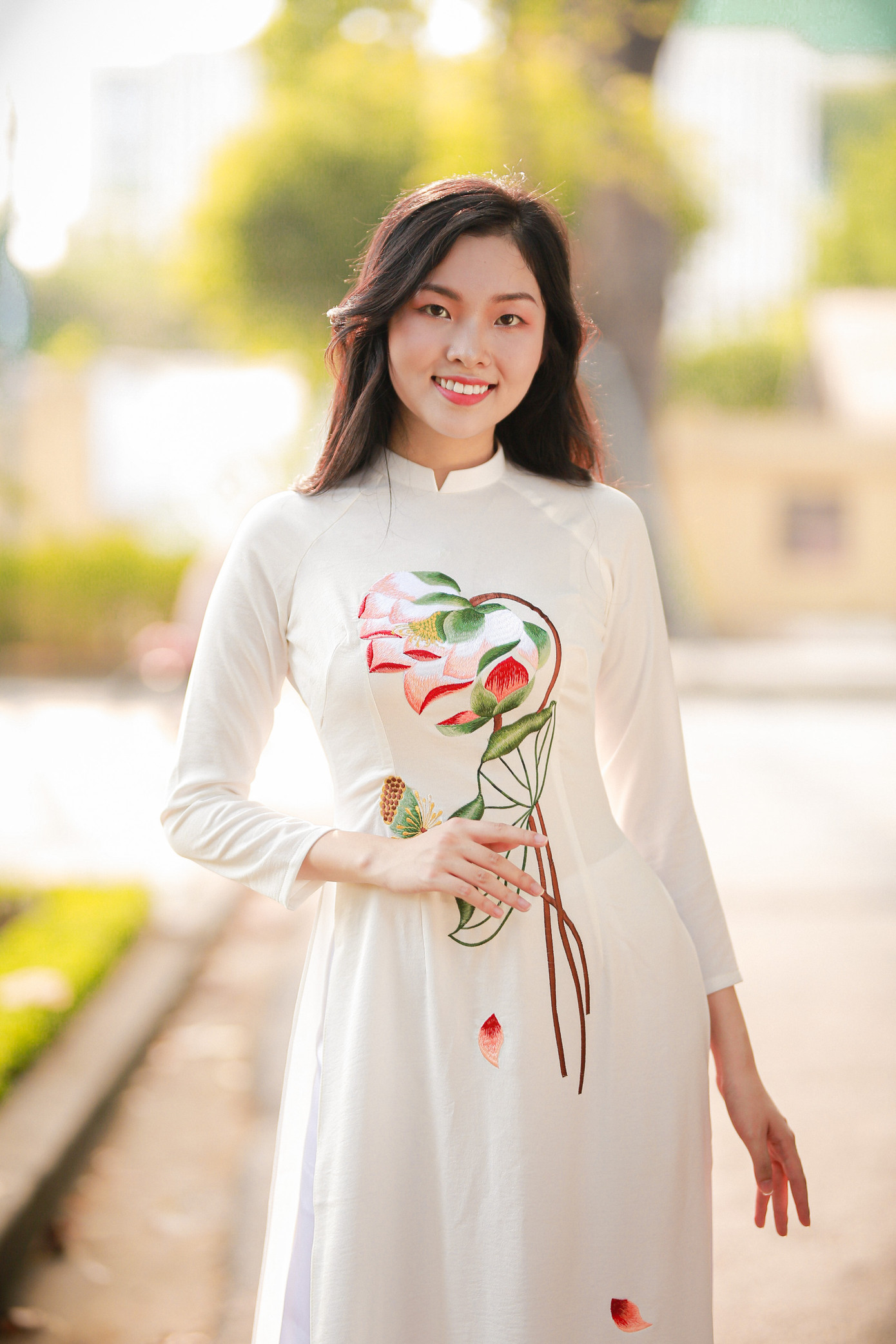 Hotgirl Đại học Kiến trúc ghi danh tại Hoa hậu Việt Nam 2020 ảnh 2