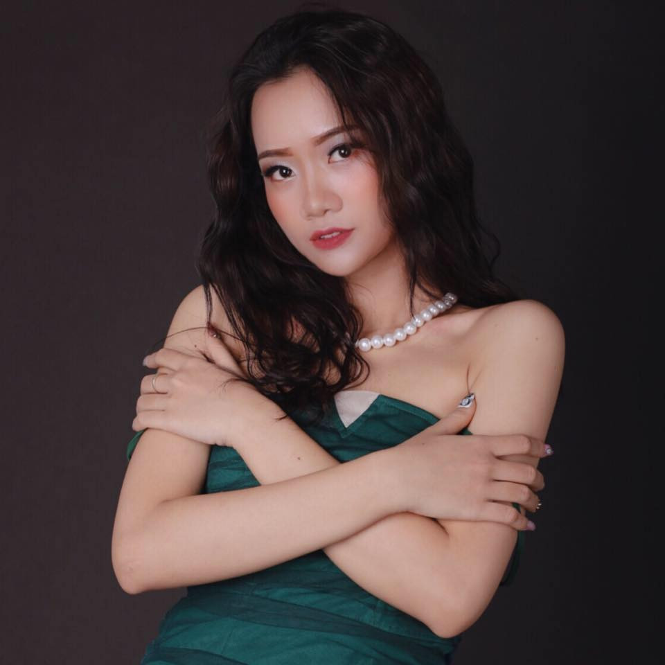 Nhan sắc cô gái Nghệ An dự thi Hoa hậu Việt Nam 2020 ảnh 6