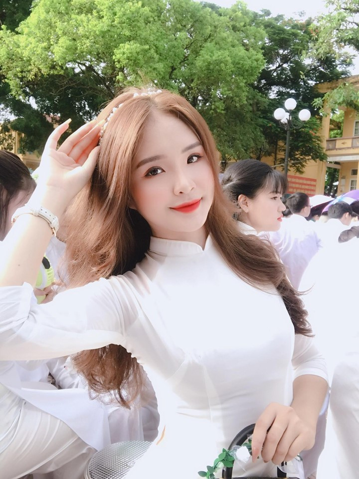 Nhóm 3 nữ sinh là bạn thân cùng dự thi Hoa hậu Việt Nam 2020 ảnh 6