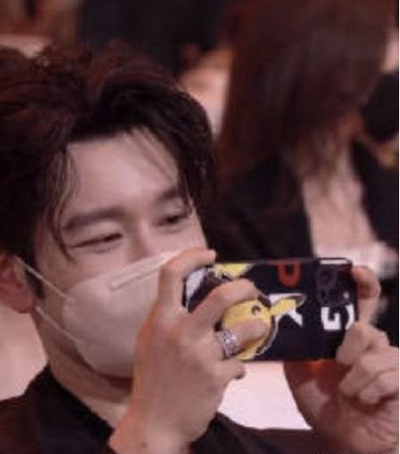 Động thái đáp trả của Angelababy trước nghi vấn ly hôn, nhà nội nuôi con ảnh 4