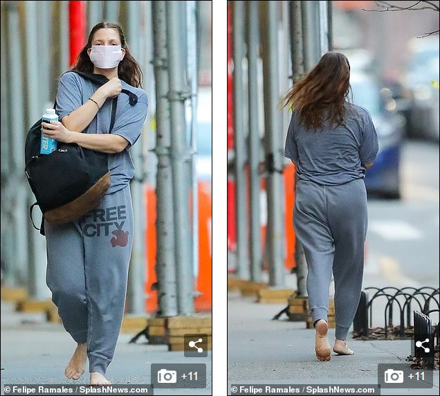 Sao ‘Những thiên thần của Charlie’ chân trần, ‘thả rông’ trên phố New York ảnh 3