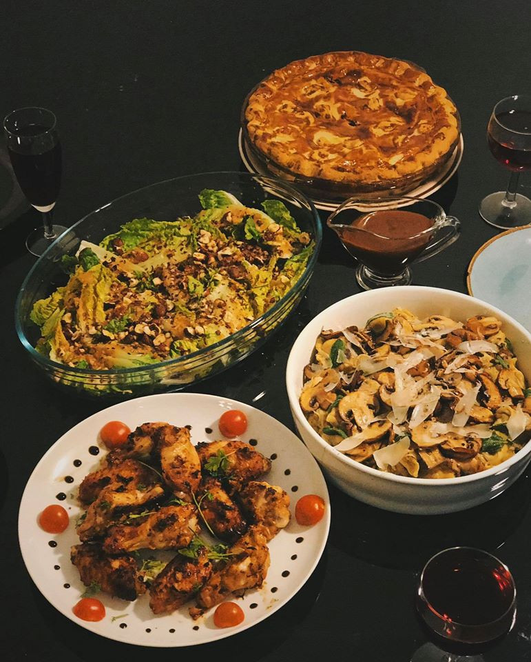 Học thiết kế nhưng mê nấu ăn, 9X khiến dân mạng xuýt xoa “không mở nhà hàng thật phí“ ảnh 3