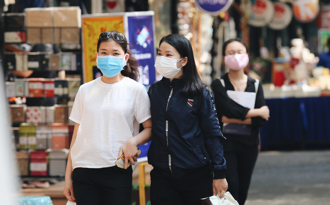 Trạm tin: Hà Nội, TP.HCM không còn ở nhóm “nguy cơ cao”, từ 23/4 được mở hàng kinh doanh ảnh 1