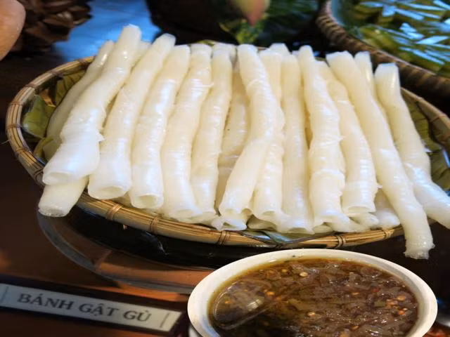 Cầm 500K “công phá” bản đồ “food-tour” Quảng Ninh siêu hấp dẫn, mời bạn thử ngay! ảnh 1