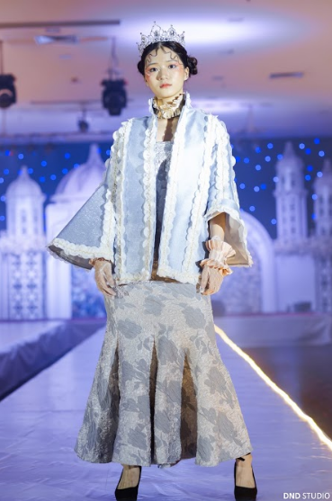 LaMode 2020: Mãn nhãn với show thời trang lấy cảm hứng từ thời kỳ Phục Hưng của Amser ảnh 2