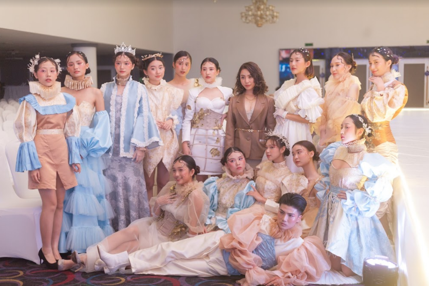 LaMode 2020: Mãn nhãn với show thời trang lấy cảm hứng từ thời kỳ Phục Hưng của Amser ảnh 6