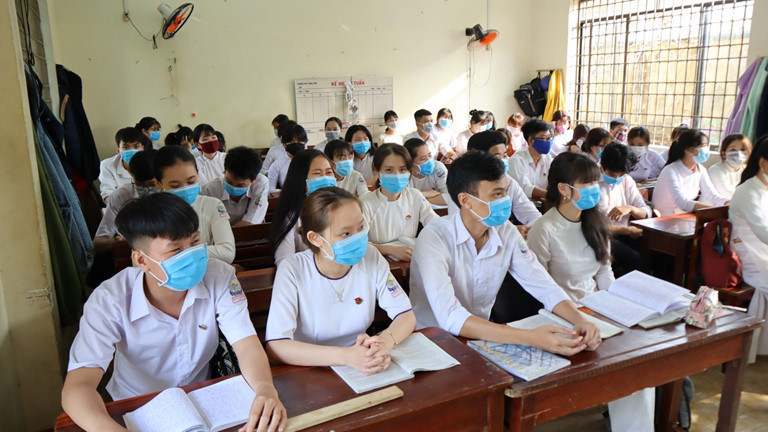 Trạm tin nóng: Học sinh TP.HCM dự kiến trở lại trường ngày 15/5 ảnh 1