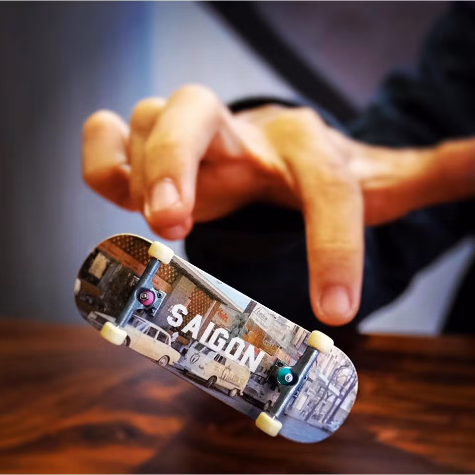 Khám phá kỹ năng từ những "dân chơi hệ Fingerboard": "Vũ điệu" của những ngón tay ảnh 2