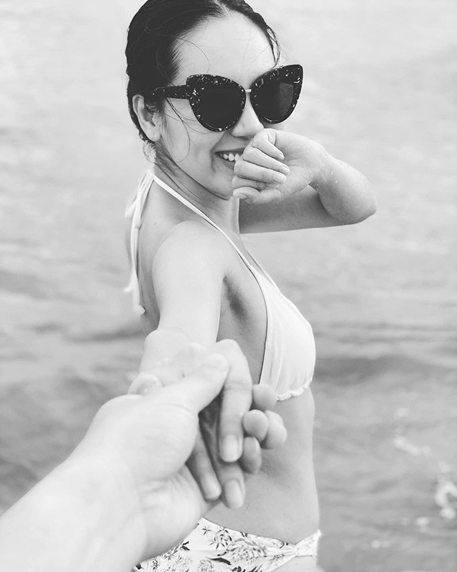 Tung ảnh bikini ‘bỏng mắt’, ca sĩ Phương Linh vẫn than thở vì tăng số đo ảnh 6