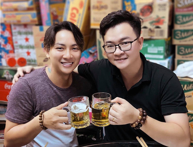 Hoài Lâm 'đăng đàn' sau thời gian về quê dưỡng bệnh ảnh 1