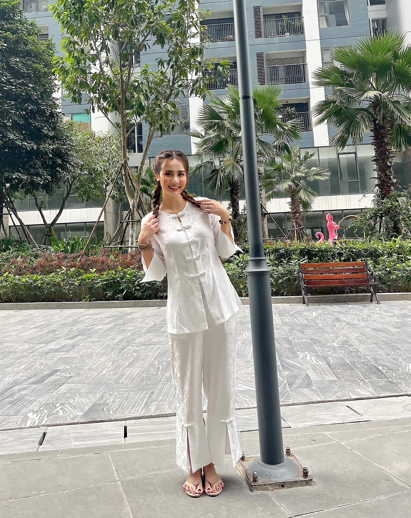 Phản ứng của Lâm Bảo Châu khi dân mạng giục cưới Lệ Quyên ảnh 4