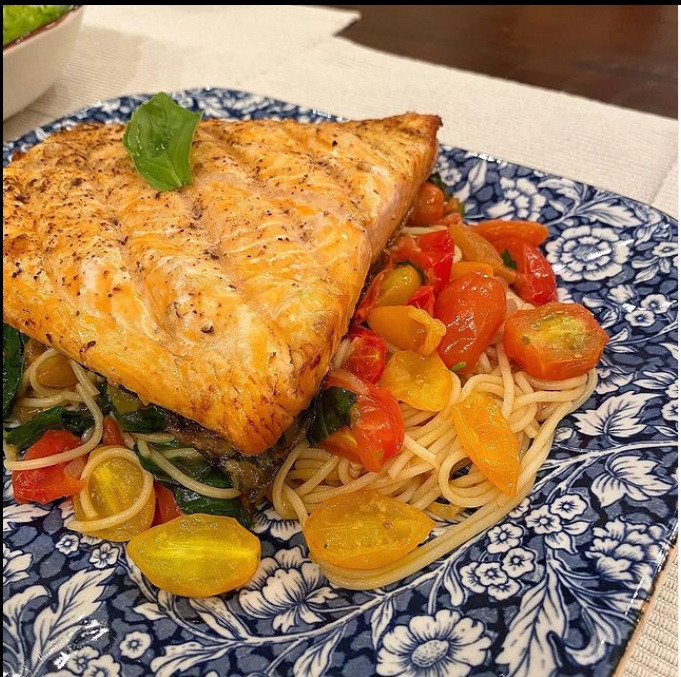 Dân mạng ngất ngây ngắm kênh đồ ăn 'thượng hạng' của Tăng Thanh Hà ảnh 2