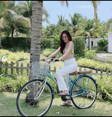 Ninh Dương Lan Ngọc tung ảnh nóng bỏng 'chiếm sóng' mạng xã hội ảnh 4