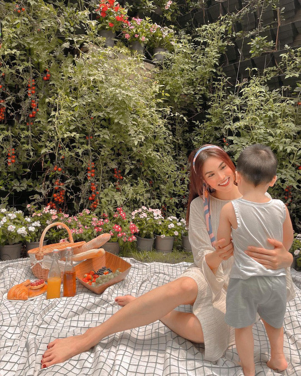 Hồng Đăng tình tứ ngọt lịm bên bà xã ảnh 8