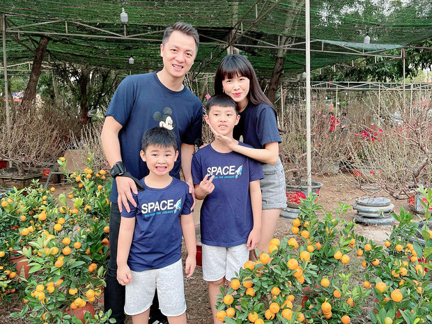 Hoàng Thùy Linh tung hình gợi cảm khoe vòng 3 'đốt mắt' fan ảnh 8