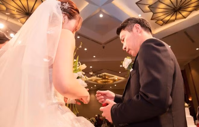 Con trai viết lời ý nghĩa tặng NSND Công Lý trong ngày cưới ảnh 3