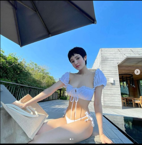Hiền Hồ khoe body nuột nà cực gợi cảm với bikini ảnh 1