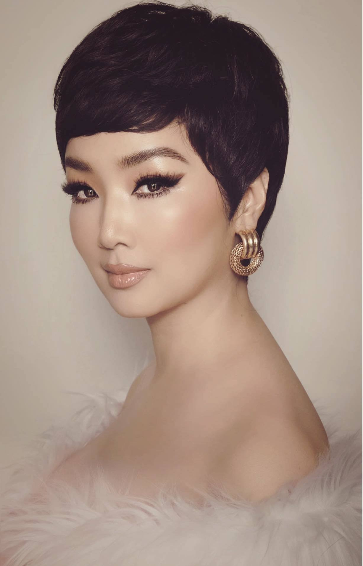 Chi Pu mặc xuyên thấu không nội y 'nóng mắt' ảnh 6