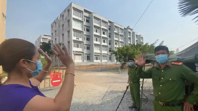 Hiền Thục quyến rũ, trẻ trung ở tuổi U40 ảnh 5