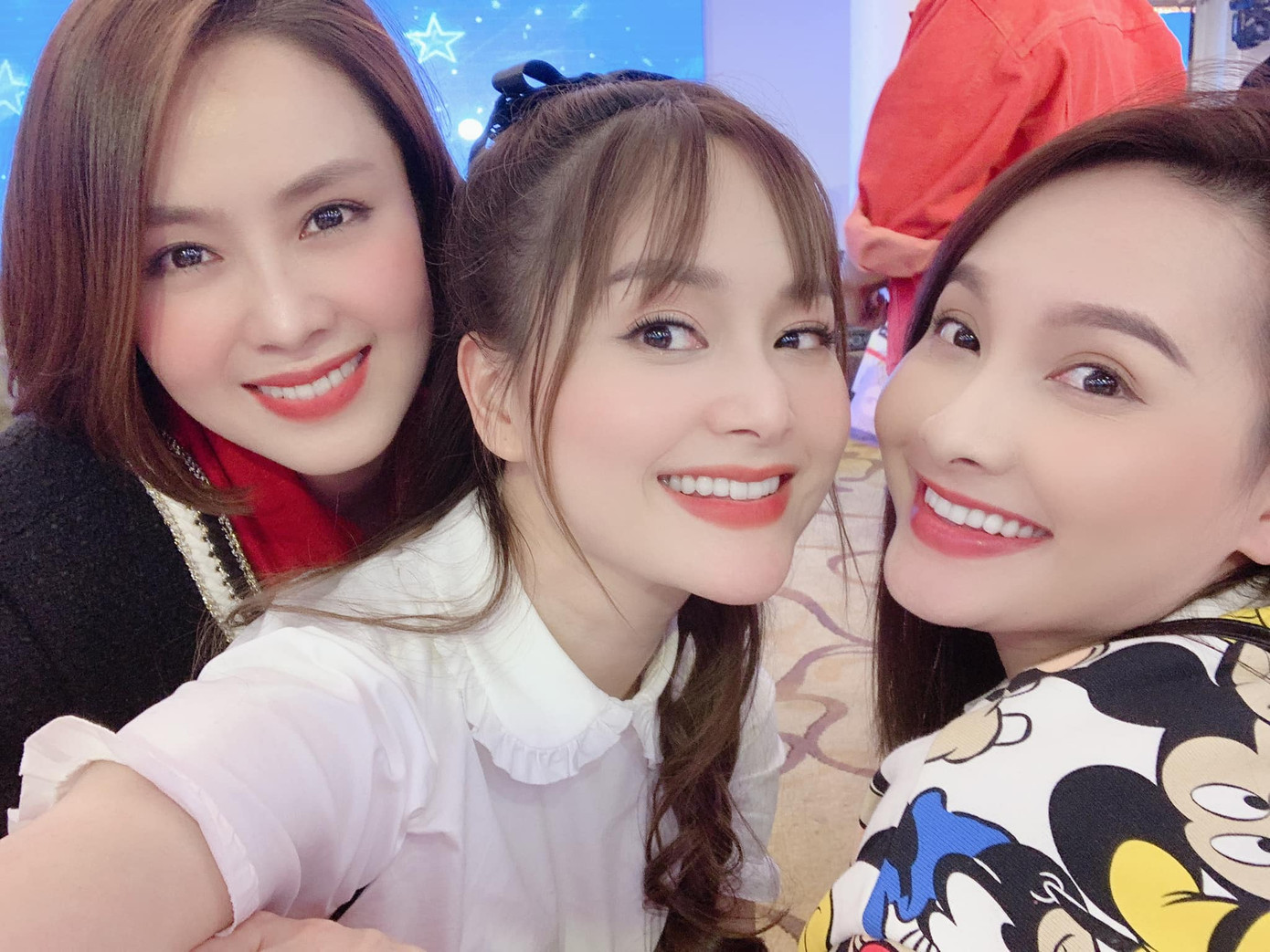 Đông Nhi khoe dáng săn chắc, chân dài miên man sau 2 tháng sinh con ảnh 11