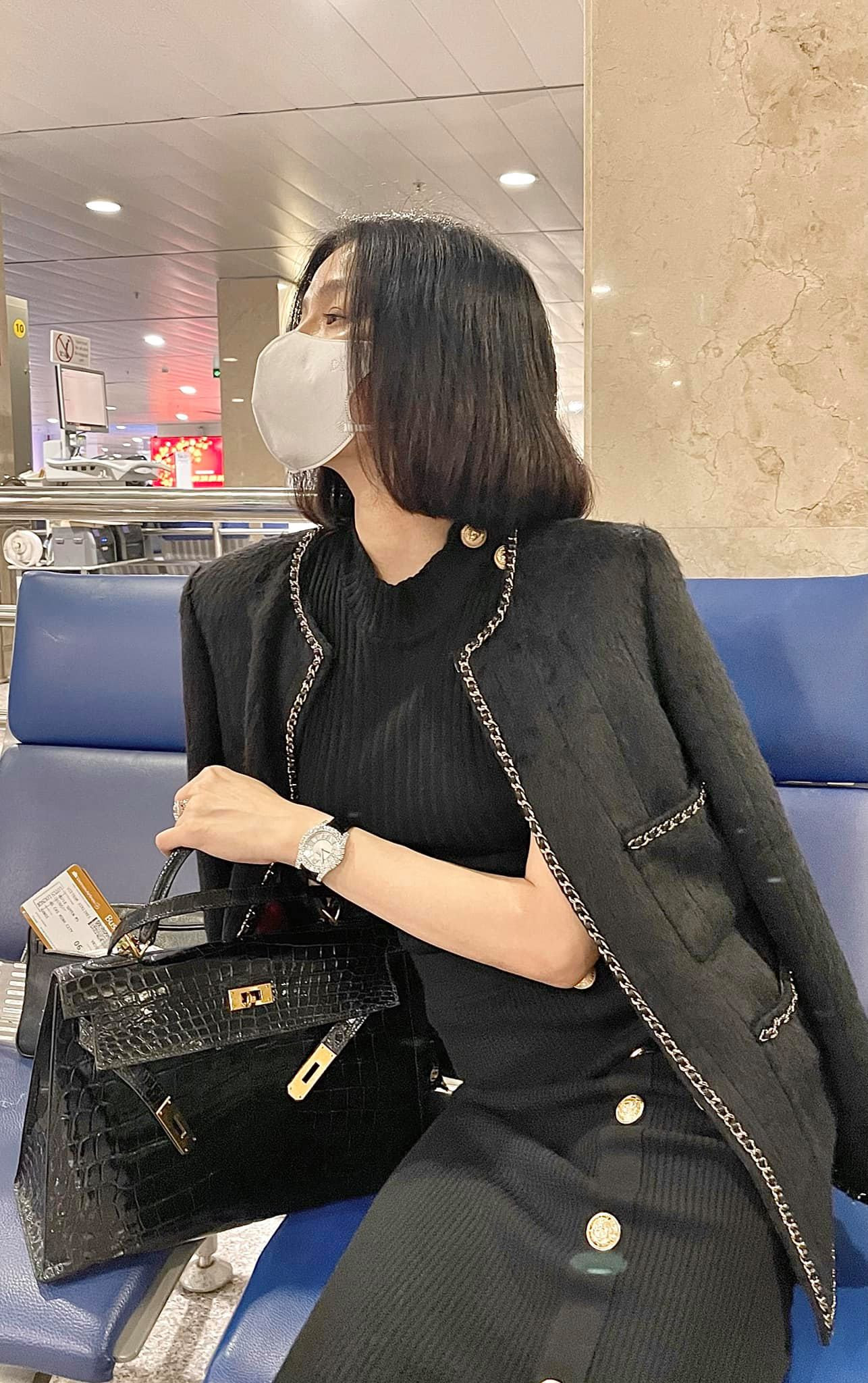 Lệ Quyên tung hình nhẫn đôi, ẩn ý xác nhận chuyện tình cảm mới ảnh 3