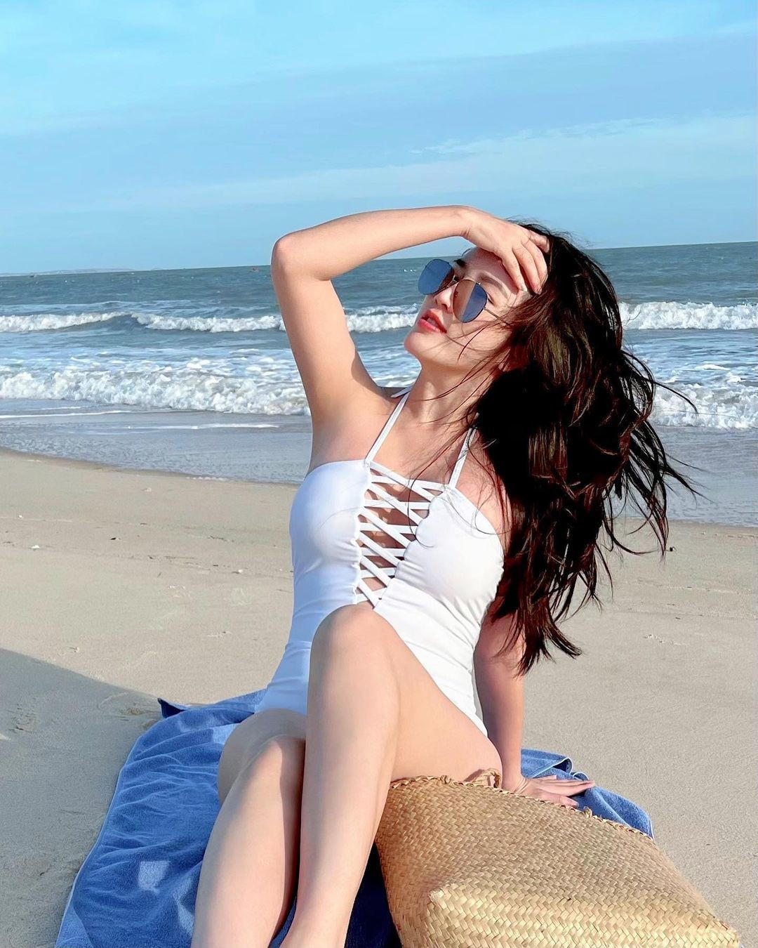 Mai Phương Thúy nhập viện, Noo Phước Thịnh hỏi thăm tình cảm gây 'sốt' cộng đồng mạng ảnh 8