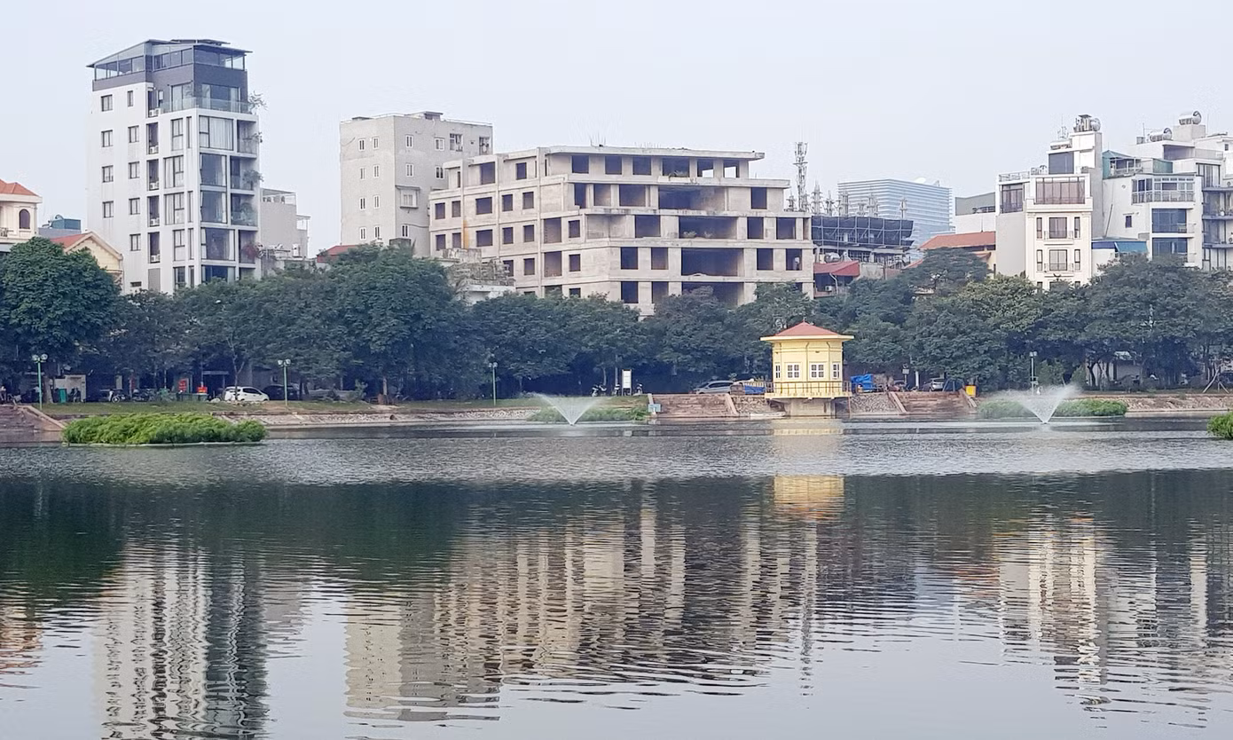 Bí ẩn khu nhà ở cán bộ bỏ hoang trên đất 'kim cương' Hà Nội ảnh 5