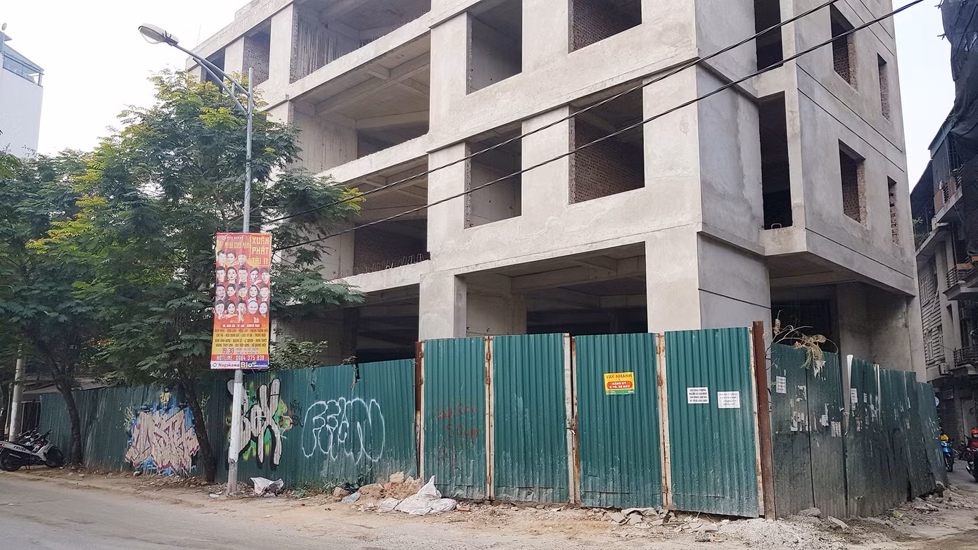 Bí ẩn khu nhà ở cán bộ bỏ hoang trên đất 'kim cương' Hà Nội ảnh 8