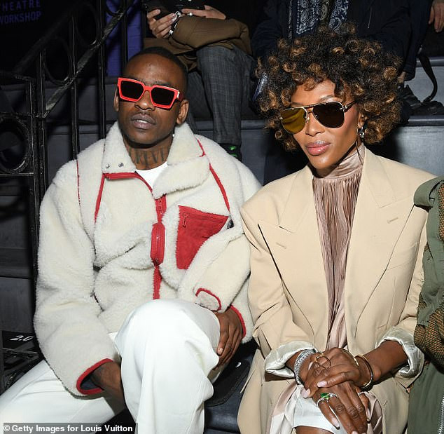 ‘Báo đen’ Naomi Campbell bị tình cũ tỷ phú đòi quà sau 7 năm chia tay ảnh 2