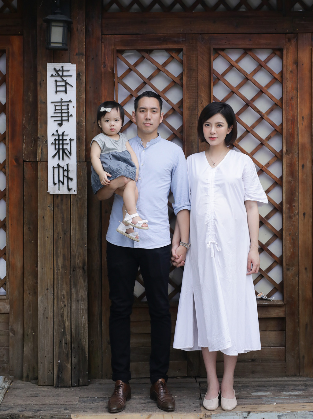 Hot girl Tú Linh M.U không màng showbiz, hài lòng việc làm vợ, làm mẹ ảnh 6