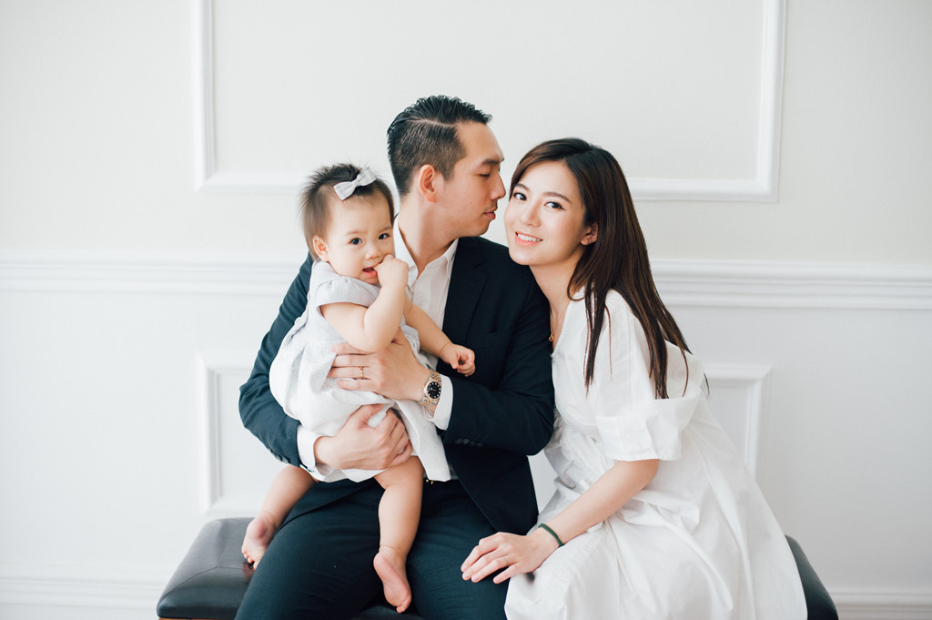 Hot girl Tú Linh M.U không màng showbiz, hài lòng việc làm vợ, làm mẹ ảnh 5