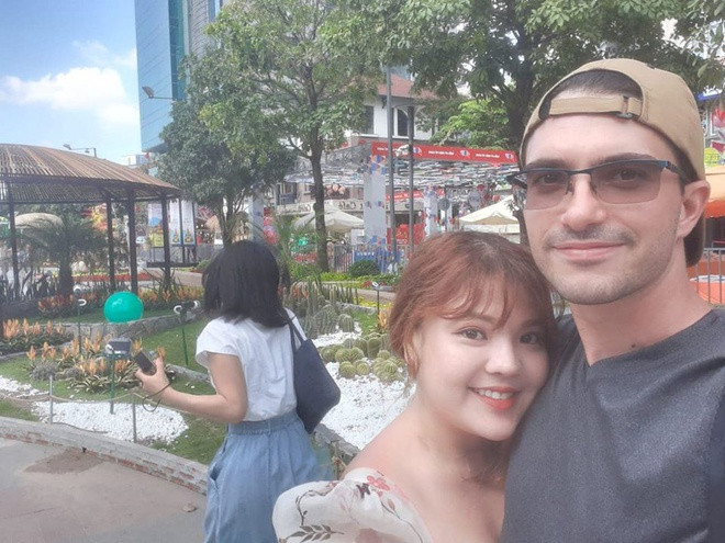 nên duyên nhờ thích đọc sách ảnh 1 nen duyen nho thich doc sach anh 1