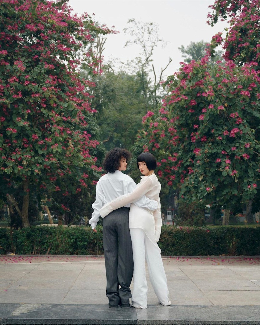 “Sao” Việt đón Valentine: Sơn Tùng thả tim, Thiều Bảo Trâm đẹp nhất khi không thuộc về ai, Tóc Tiên gợi cảm “một mình“ ảnh 18